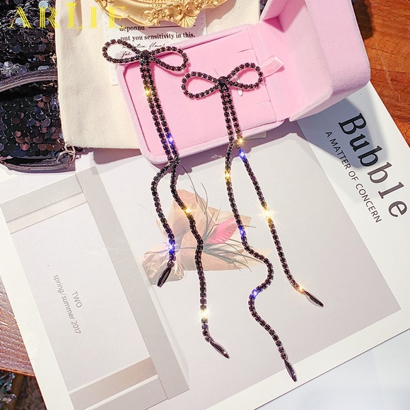 Black colored Rhinestone long Bow Earrings - Picture 3 of 16